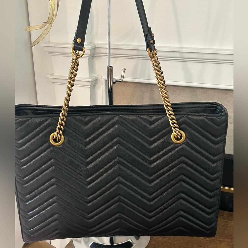 GUCCI GG Marmont Zip Tote Matelasse Leather EUC - Picture 4 of 15